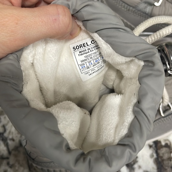 Sorel kinetic boots - Picture 6 of 6